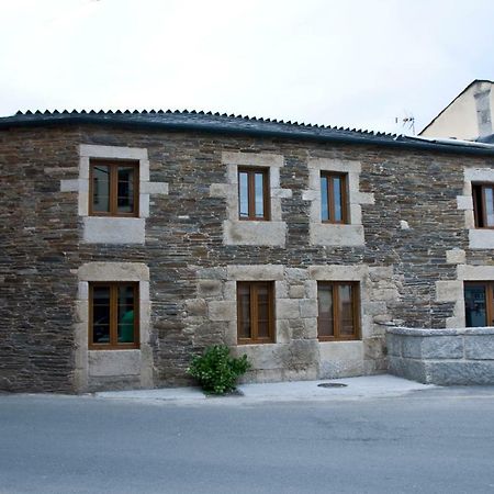 Pension Serrano Sarria Exterior foto